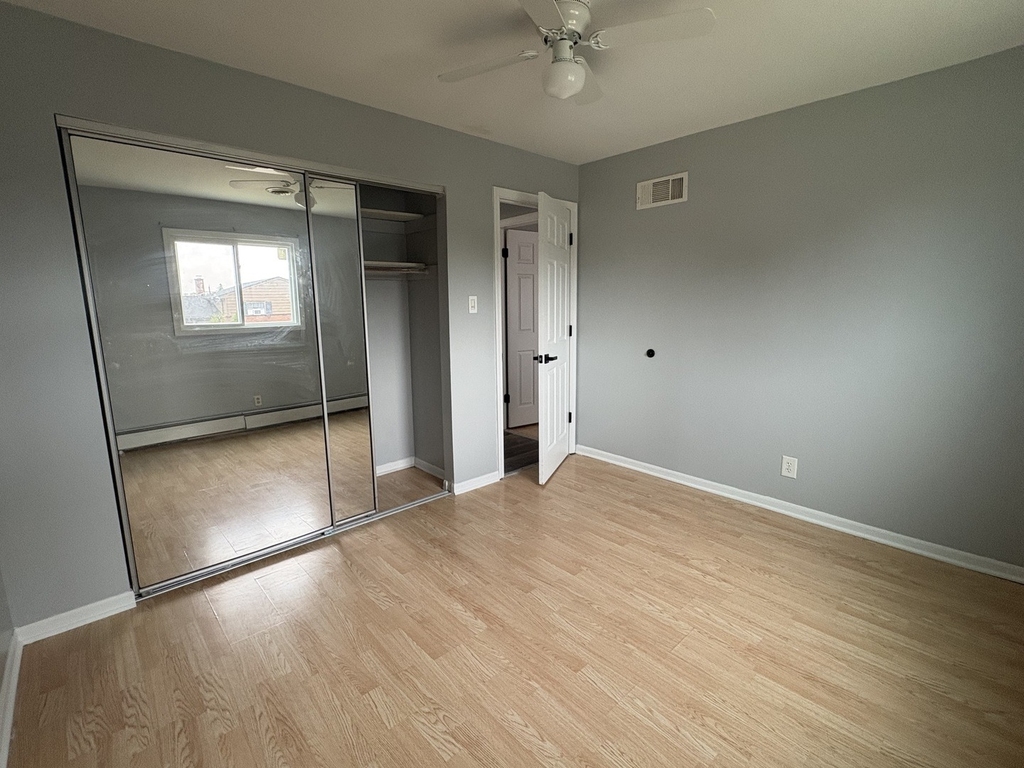 1621 Clay Court - Photo 17