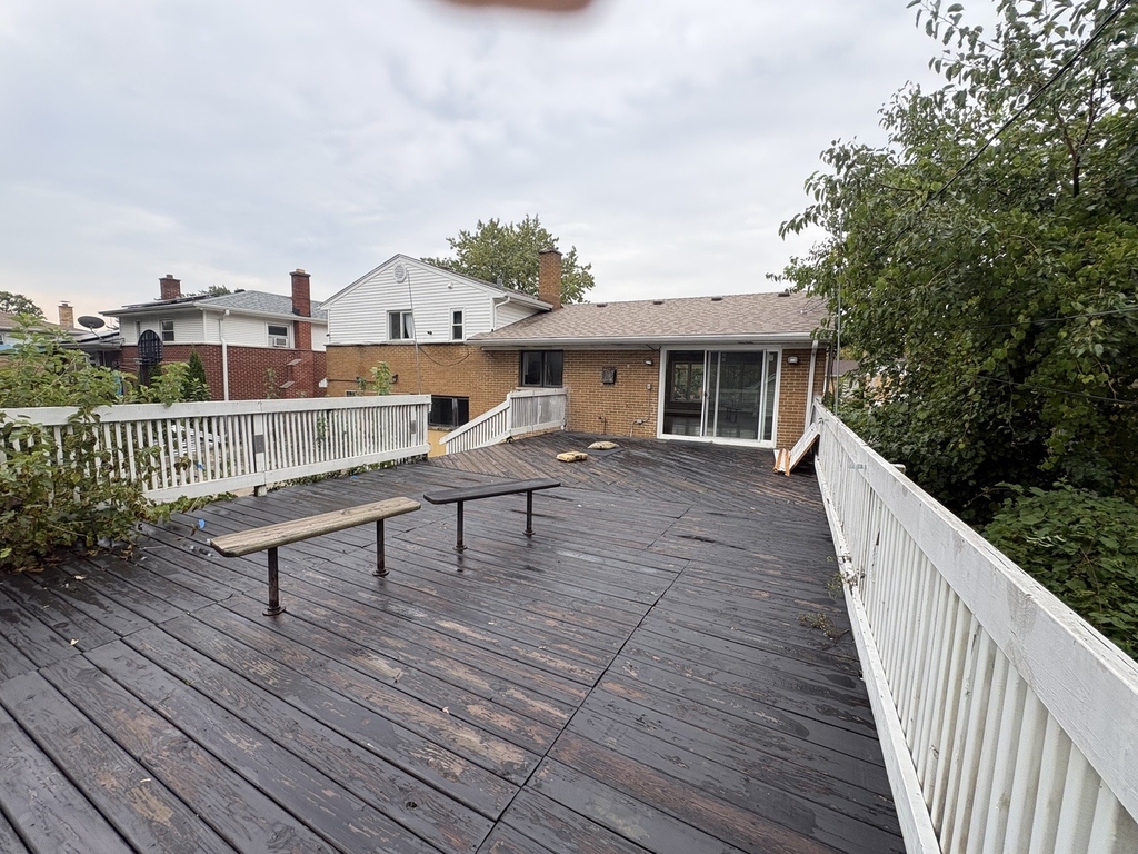 1621 Clay Court - Photo 10
