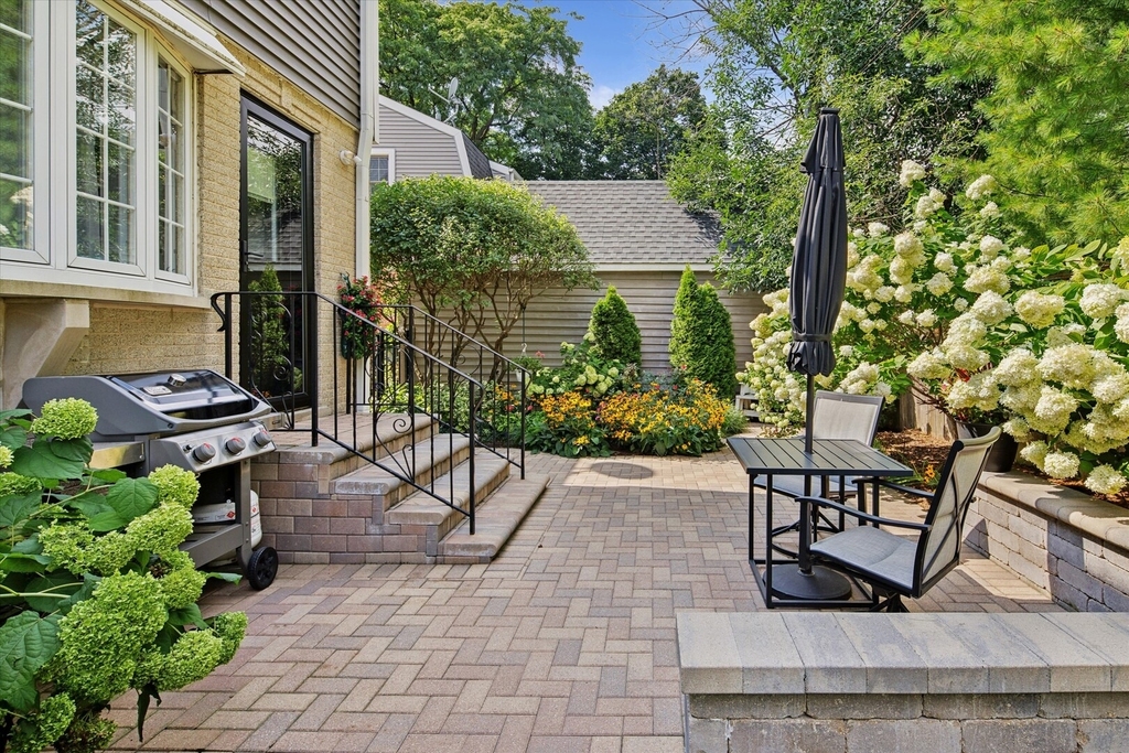 5825 N Caldwell Avenue - Photo 17