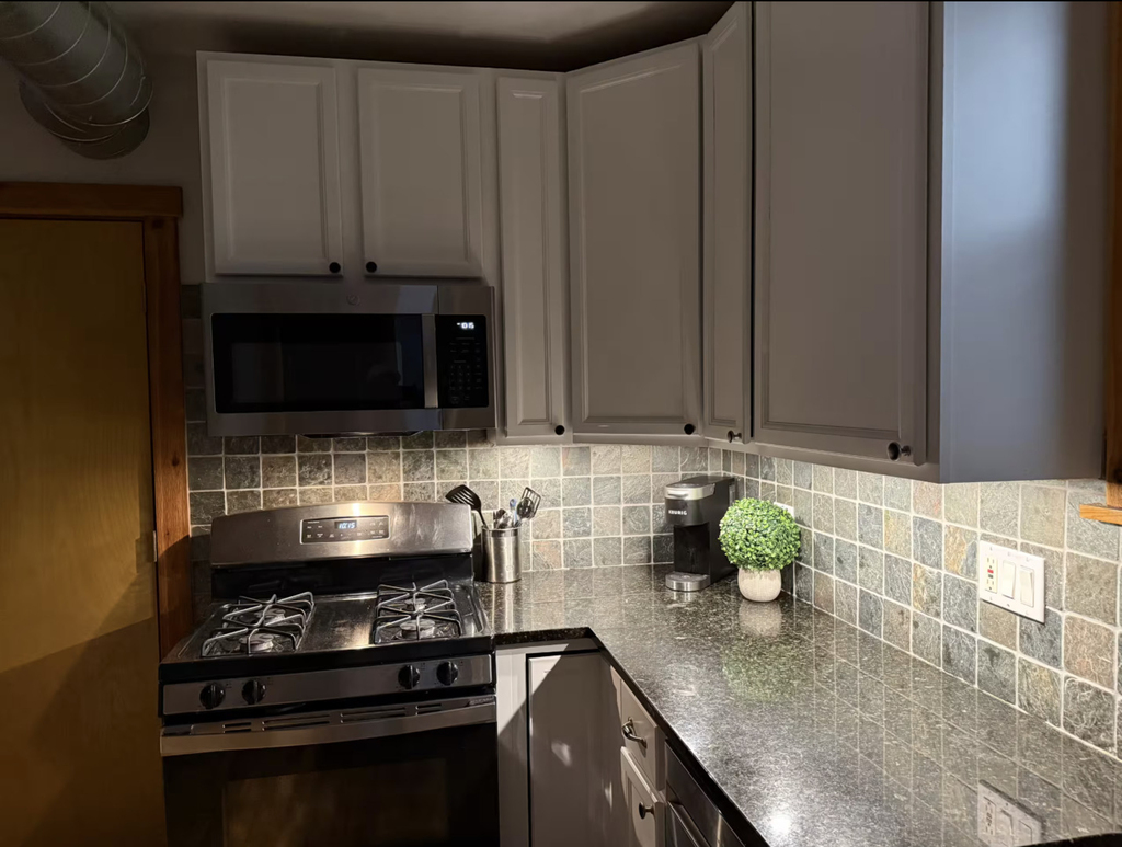 4104 N Mozart Street - Photo 9