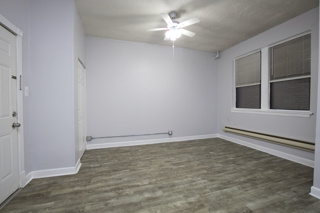 4735 N Beacon Street - Photo 11