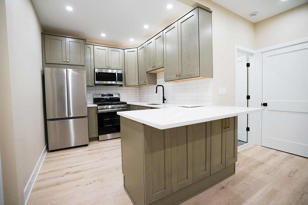 3703 W Palmer Street - Photo 1