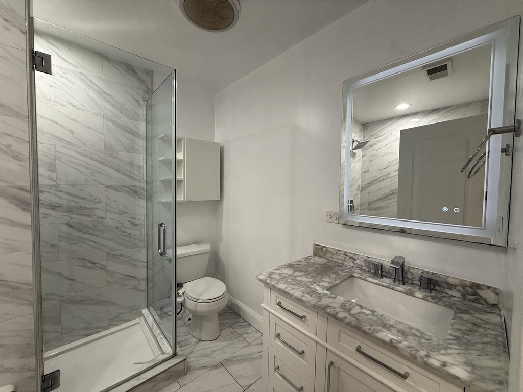 2449 N Ridgeway Avenue - Photo 9
