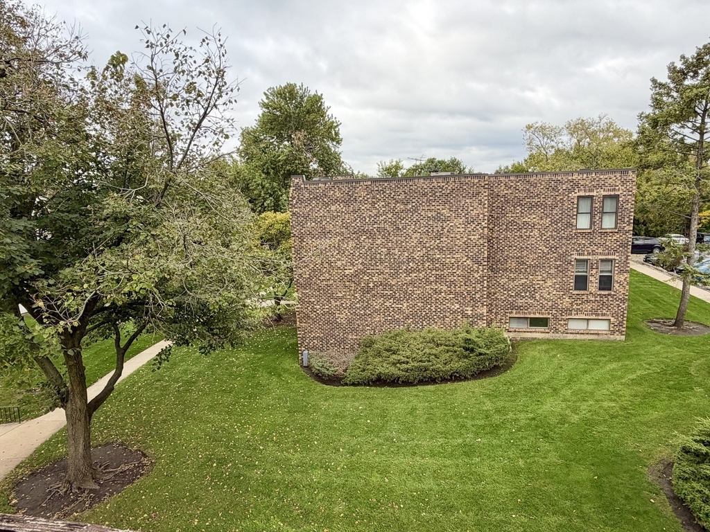 2216 Country Club Drive - Photo 18