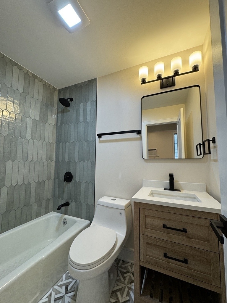 444 N State Street - Photo 10