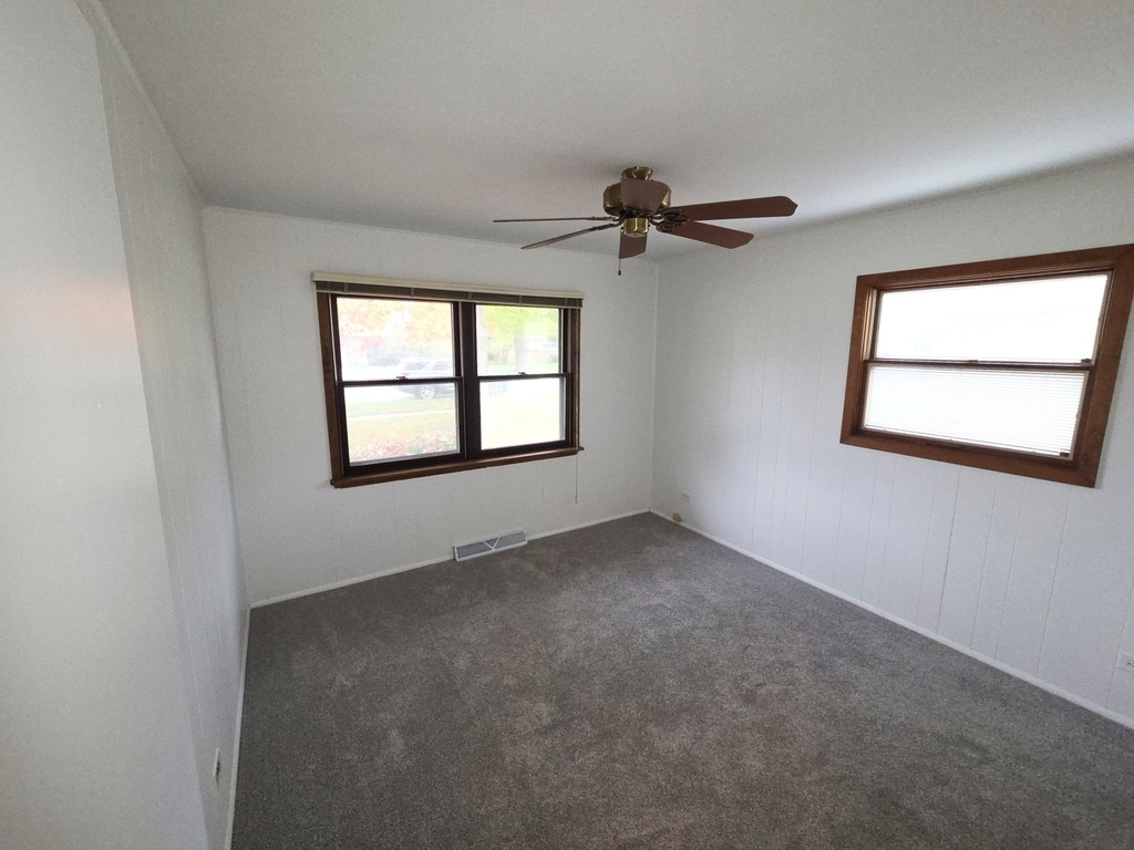 73 Forest Lane - Photo 18