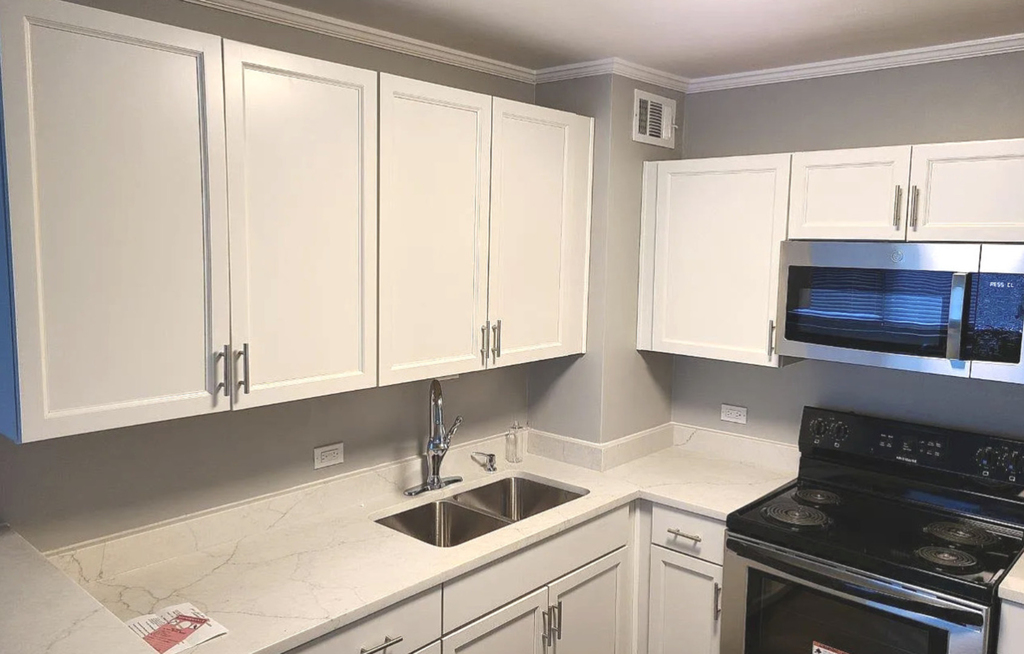 3600 N Lake Shore Drive - Photo 4