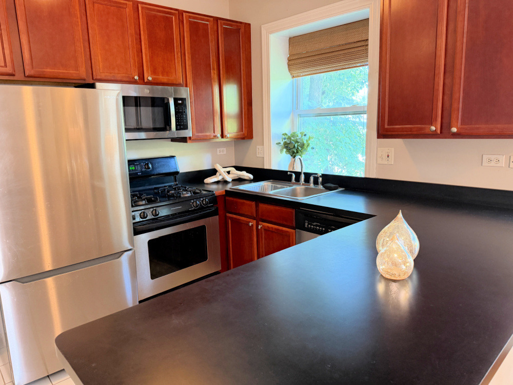 4201 N Sawyer Avenue - Photo 3