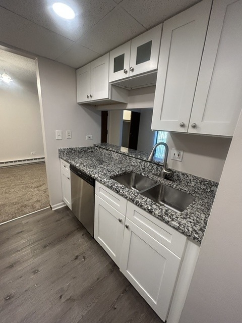 206 W Division Street - Photo 9