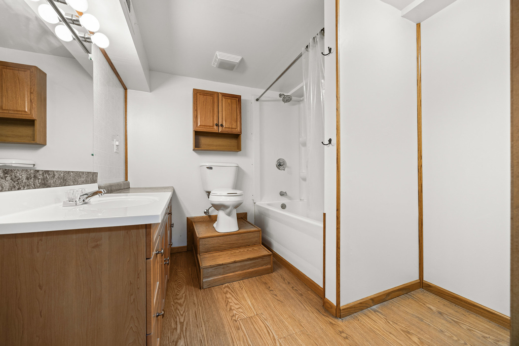 3927 N Pontiac Avenue - Photo 22