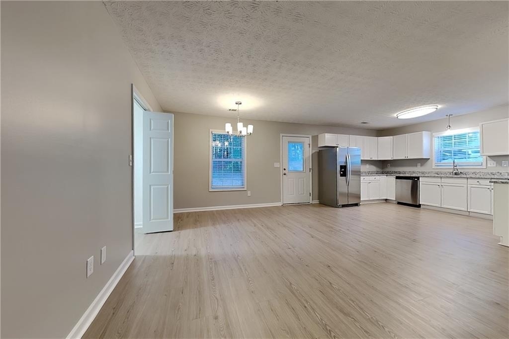 3920 Carlton Cove Court - Photo 3