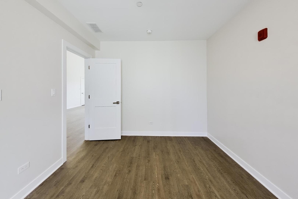 8324 Grand Avenue - Photo 8