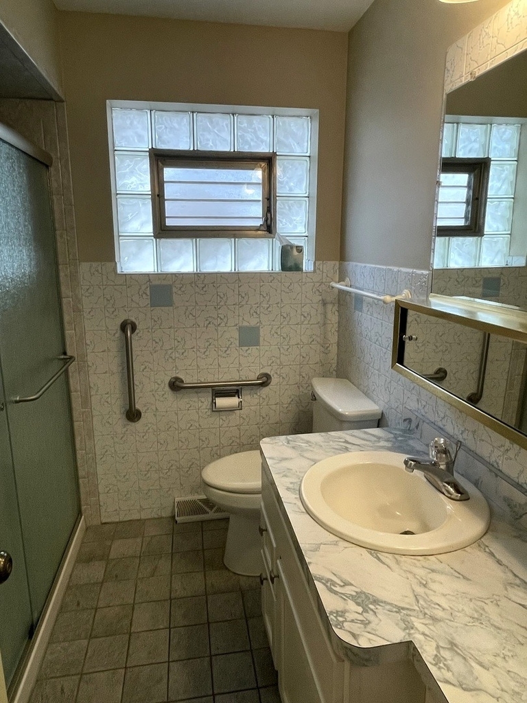 569 W Crockett Avenue - Photo 9