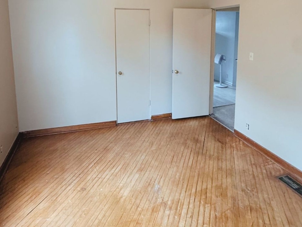 307 N Raynor Avenue - Photo 10