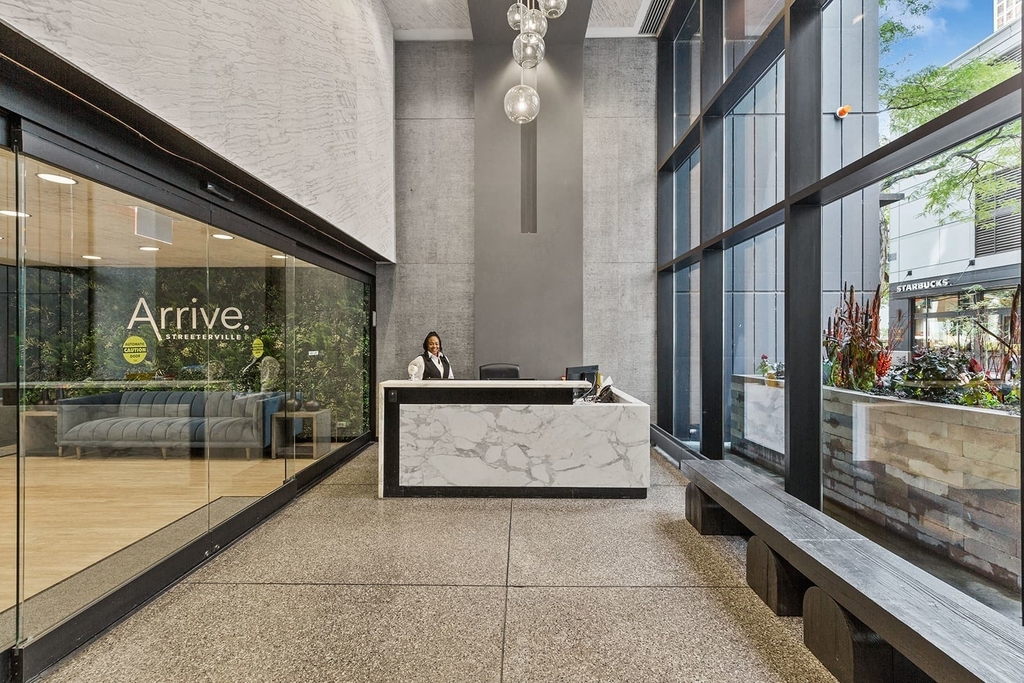 333 E Ontario Street - Photo 22