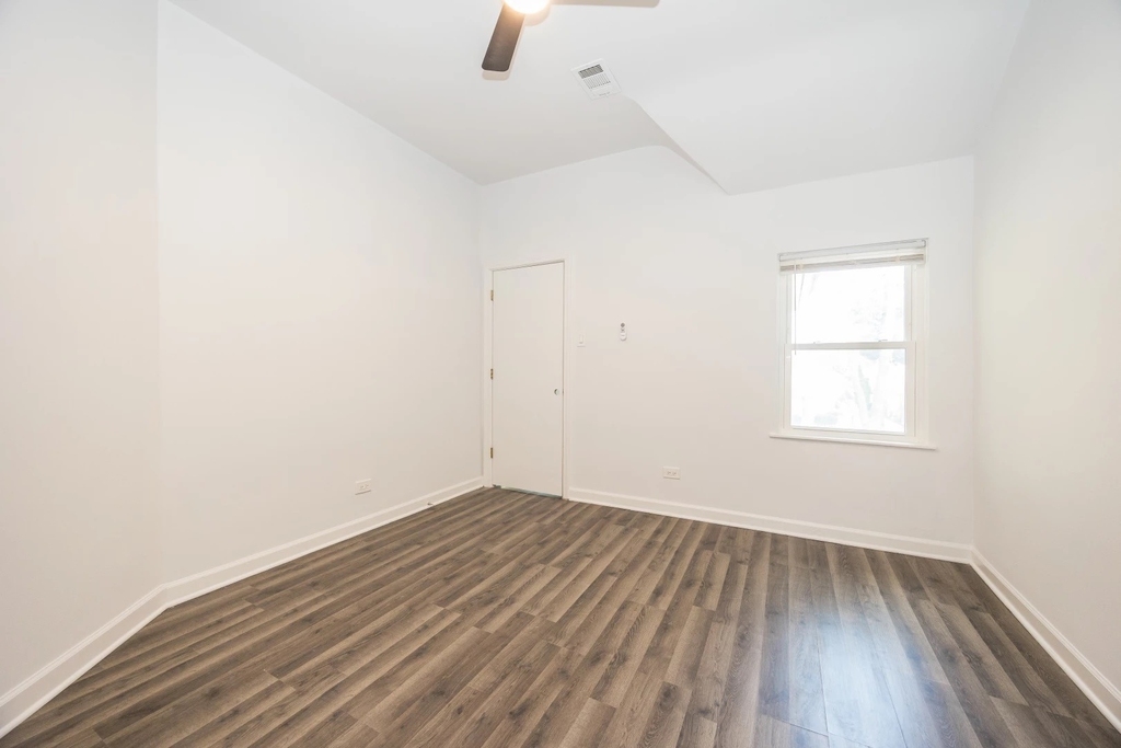 5234 S Homan Avenue - Photo 7
