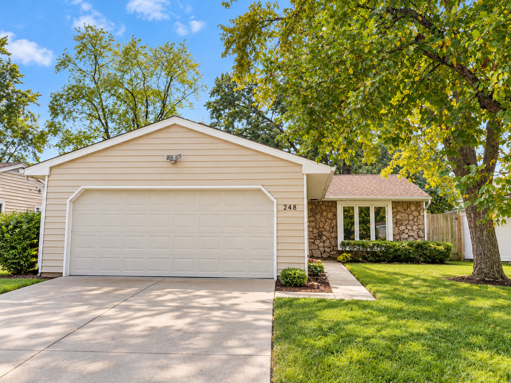 248 Waverly Drive - Photo 0