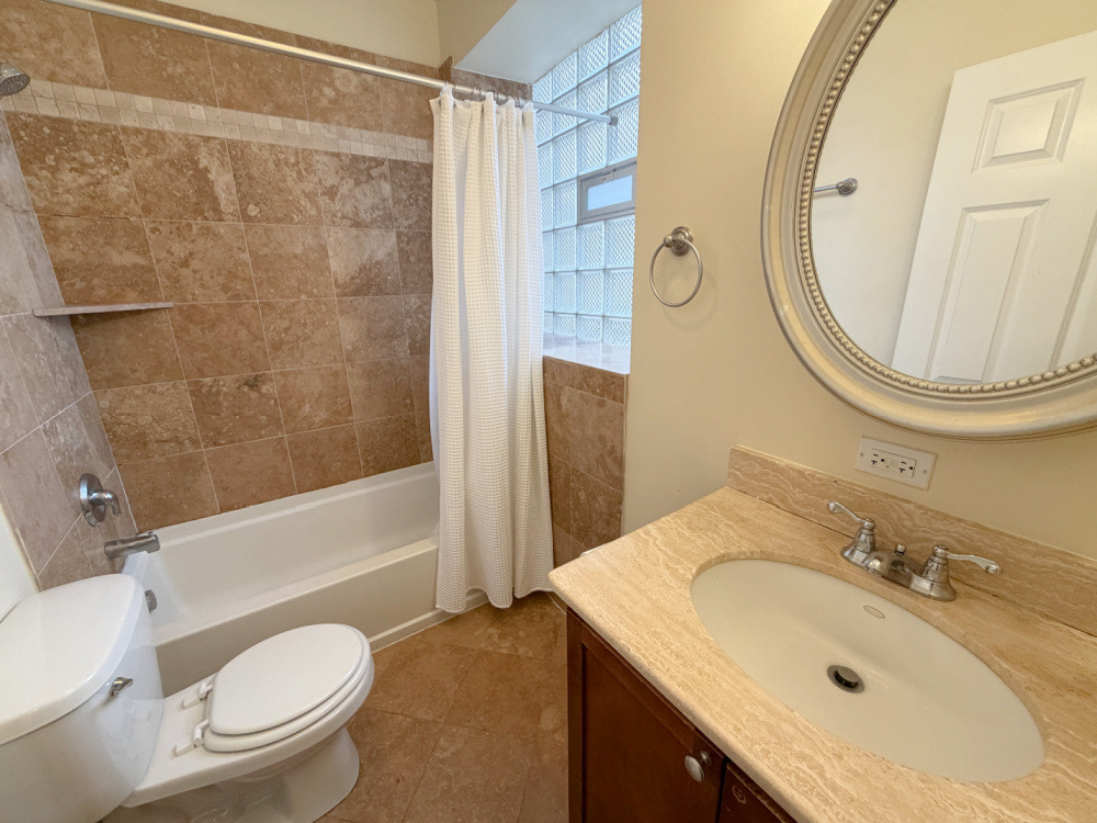 5035 N Springfield Avenue - Photo 10