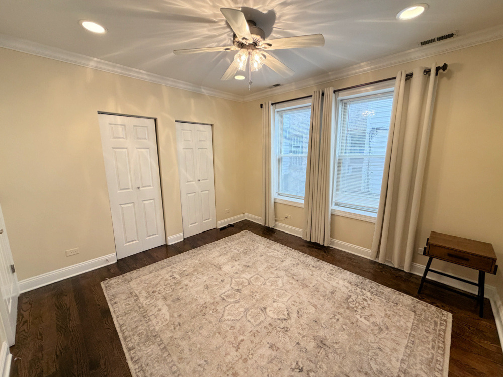 5035 N Springfield Avenue - Photo 6