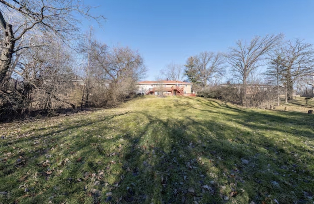 828 Exmoor Road - Photo 18