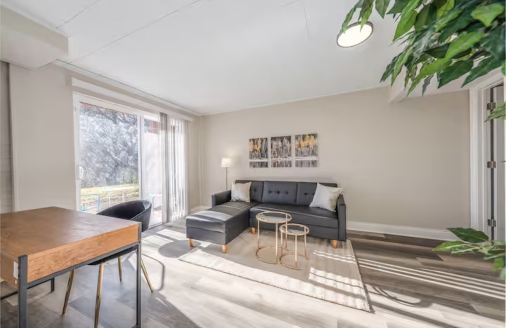 828 Exmoor Road - Photo 14