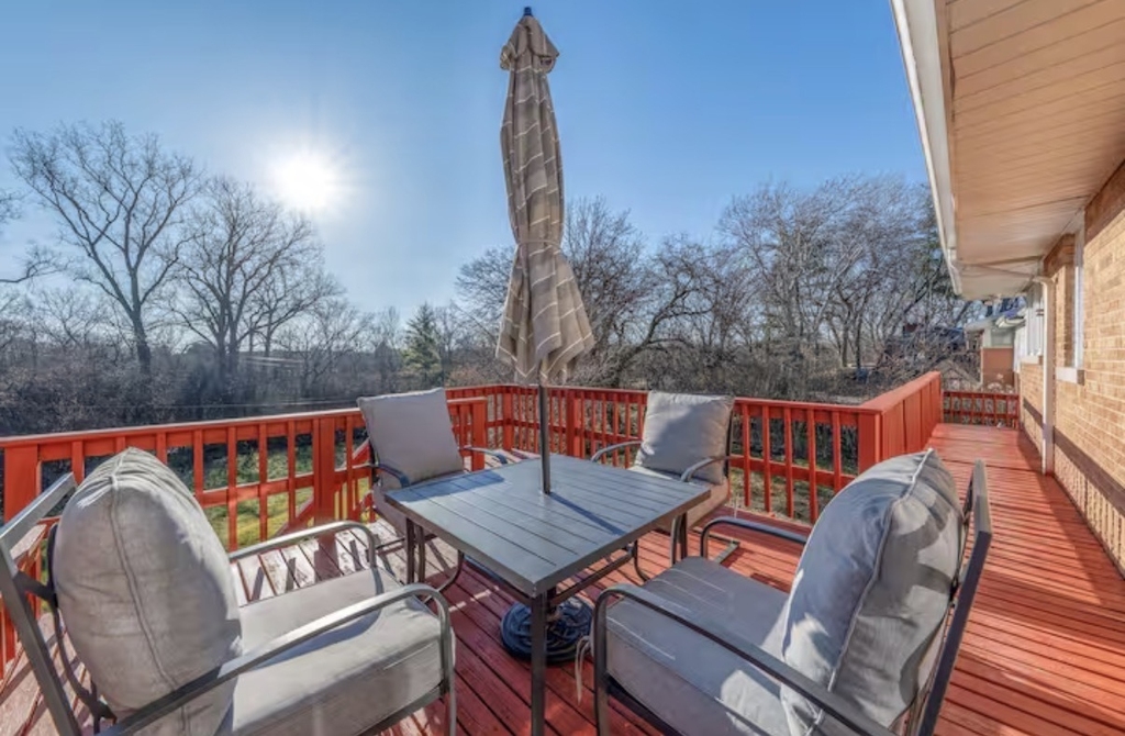 828 Exmoor Road - Photo 4