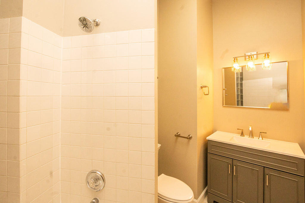 4528 S Prairie Avenue - Photo 15