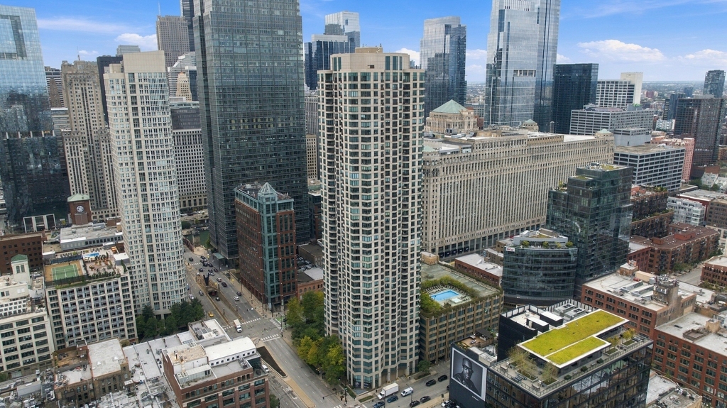 345 N La Salle Drive - Photo 25