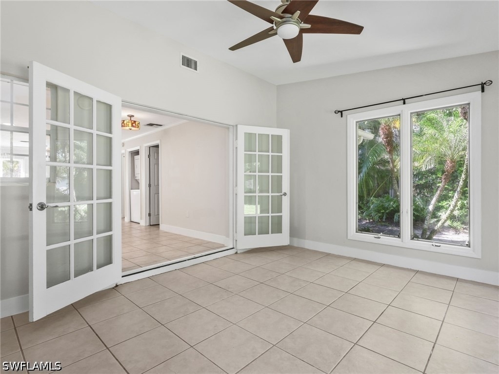 2437 Sunset Avenue - Photo 13