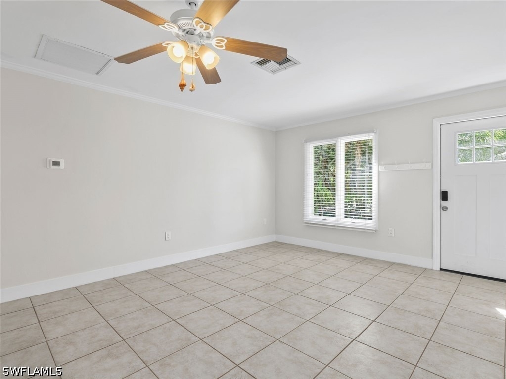 2437 Sunset Avenue - Photo 5