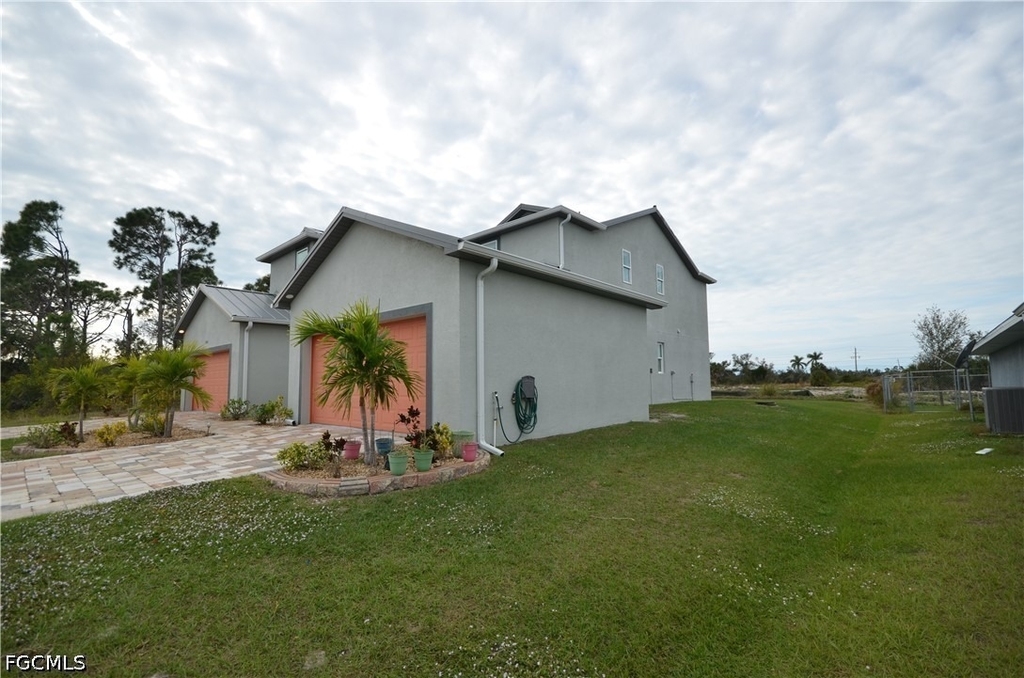 8581 Agate Street - Photo 27