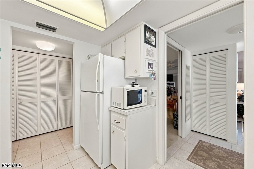 704 Broad Avenue S - Photo 18