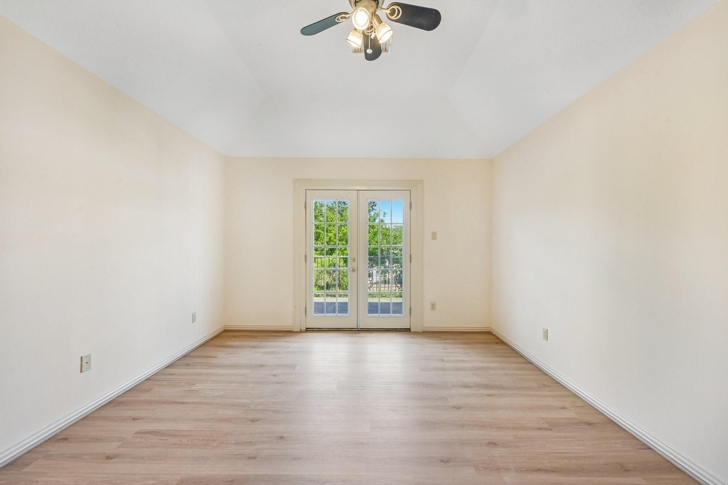 1611 Copperas Cove - Photo 35