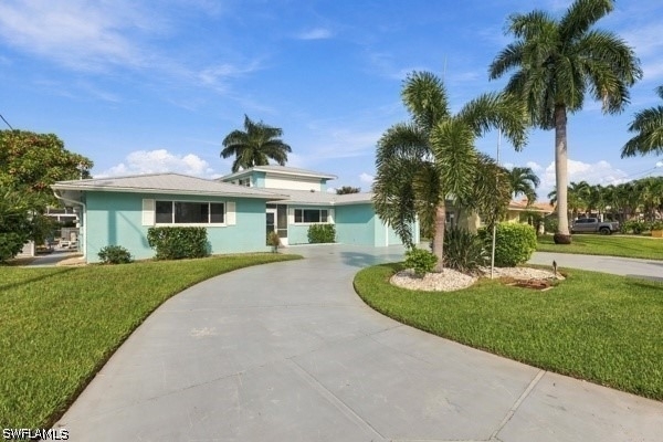 5622 Deauville Court - Photo 2