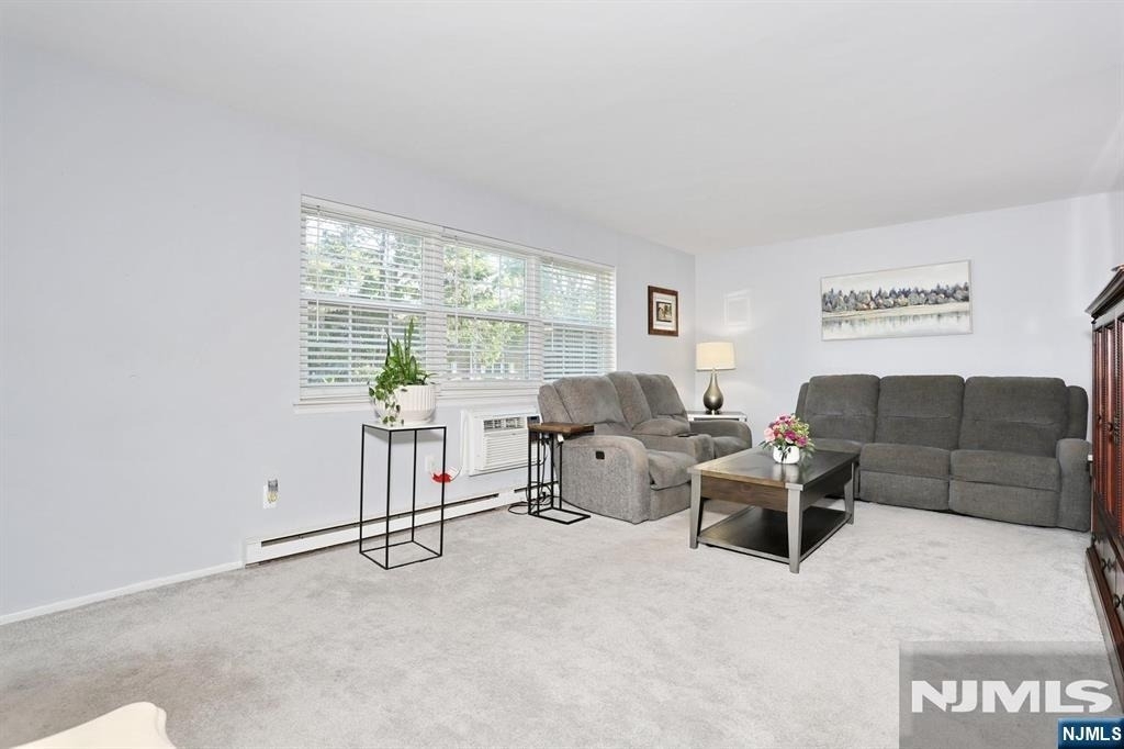 66 S Franklin - Photo 6