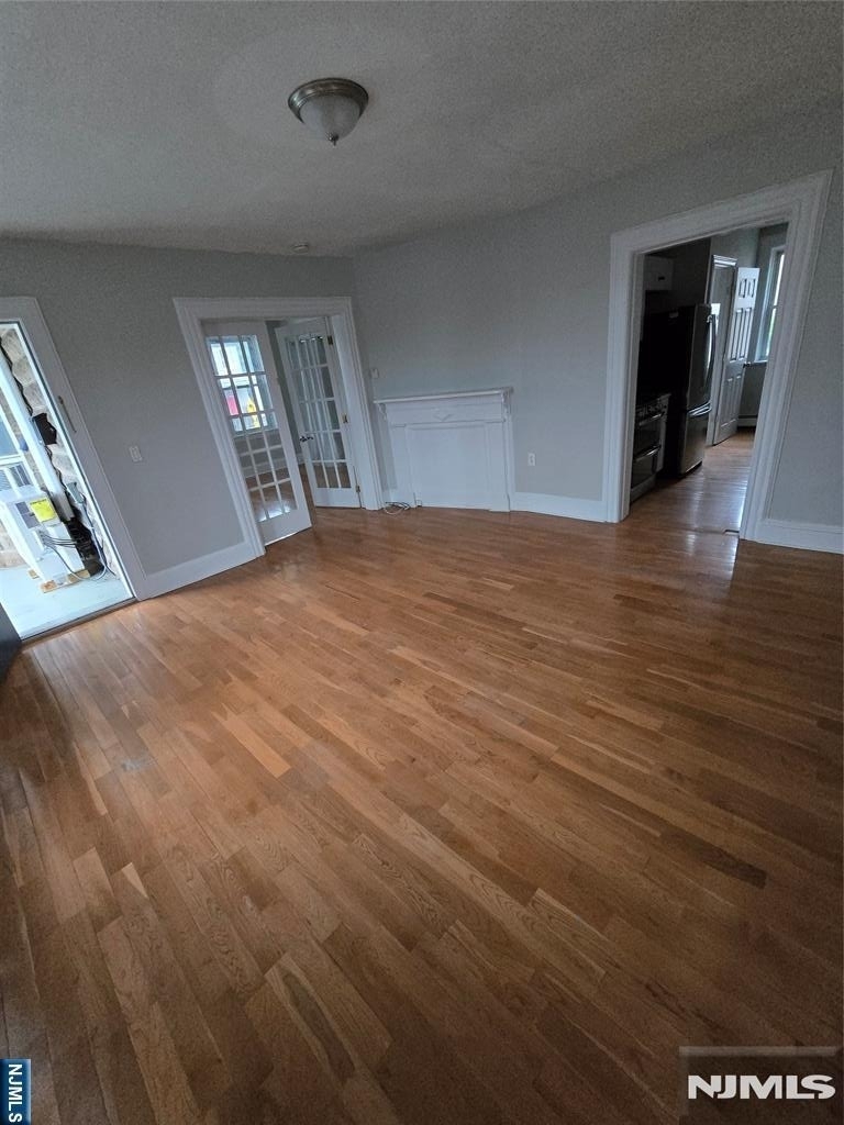 81 Main - Photo 2