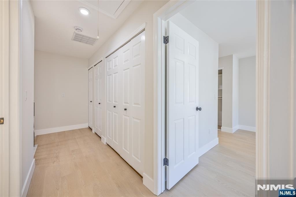 1321 Lavender - Photo 16