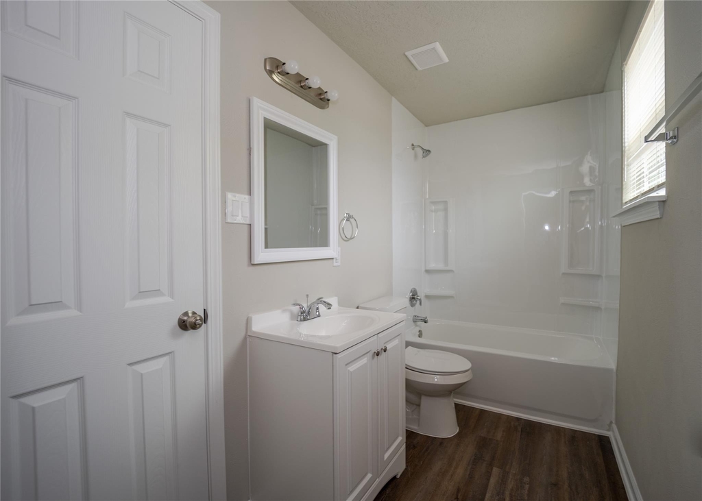 1435 Magnolia Street - Photo 7