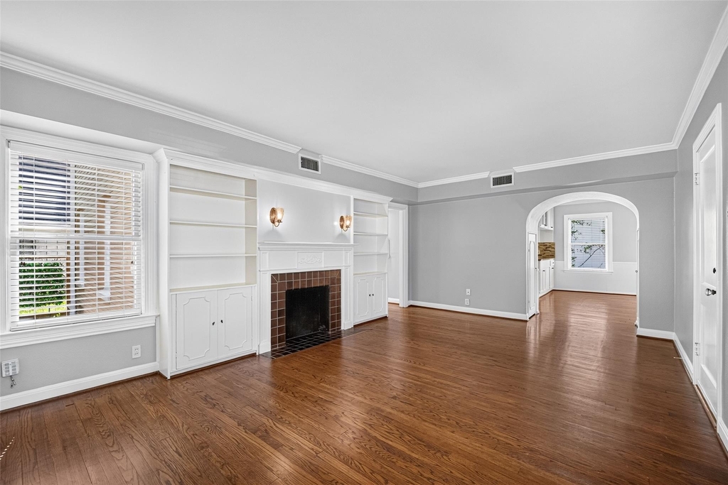 2315 Swift Boulevard - Photo 8