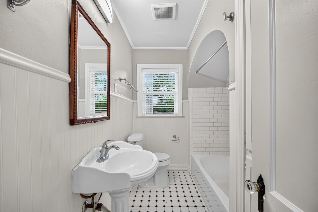 2315 Swift Boulevard - Photo 41