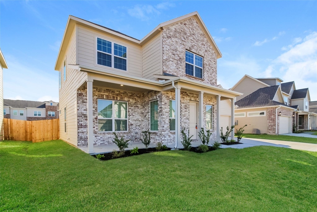 2840 Aurora Lane - Photo 1