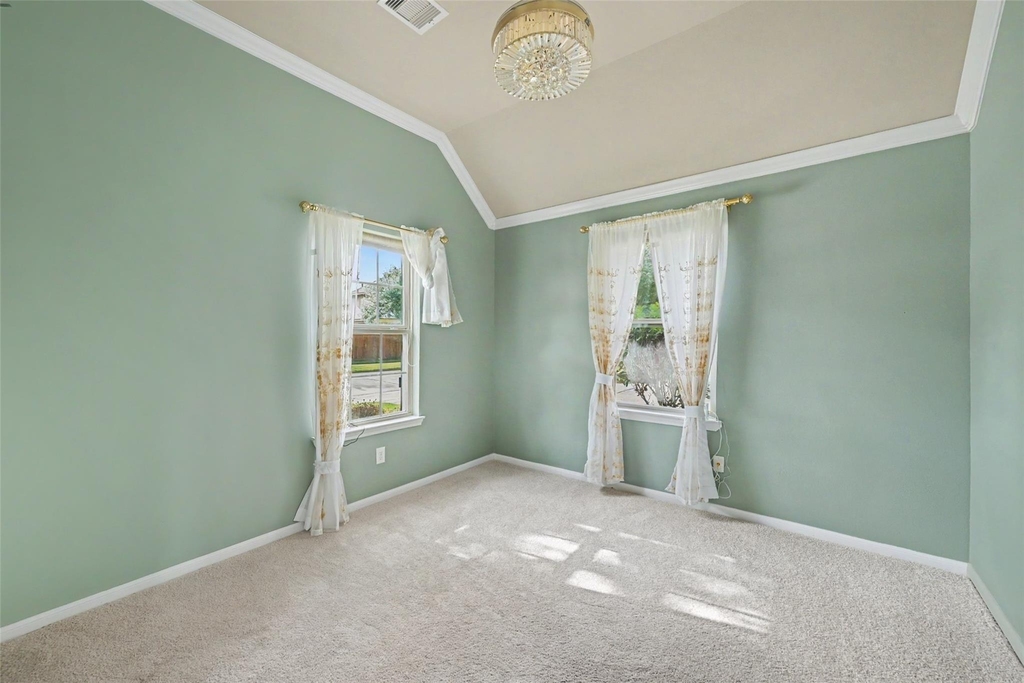 17915 Creek Bluff Lane - Photo 18