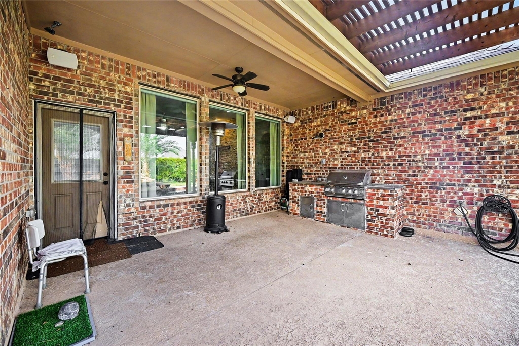 17915 Creek Bluff Lane - Photo 21