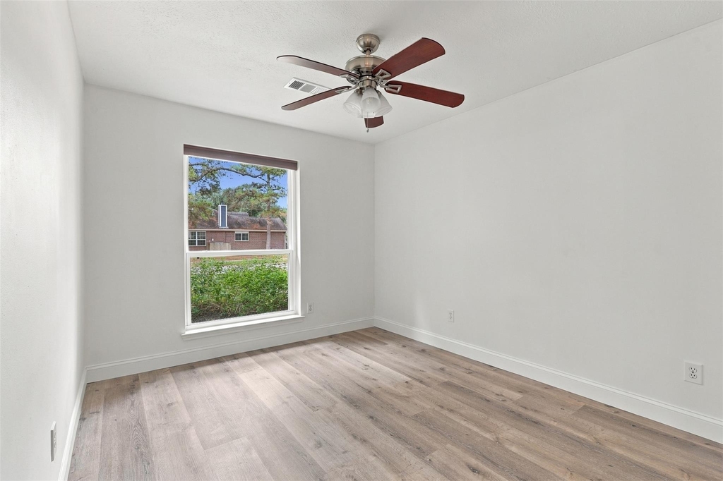 1431 W Welsford Drive - Photo 20