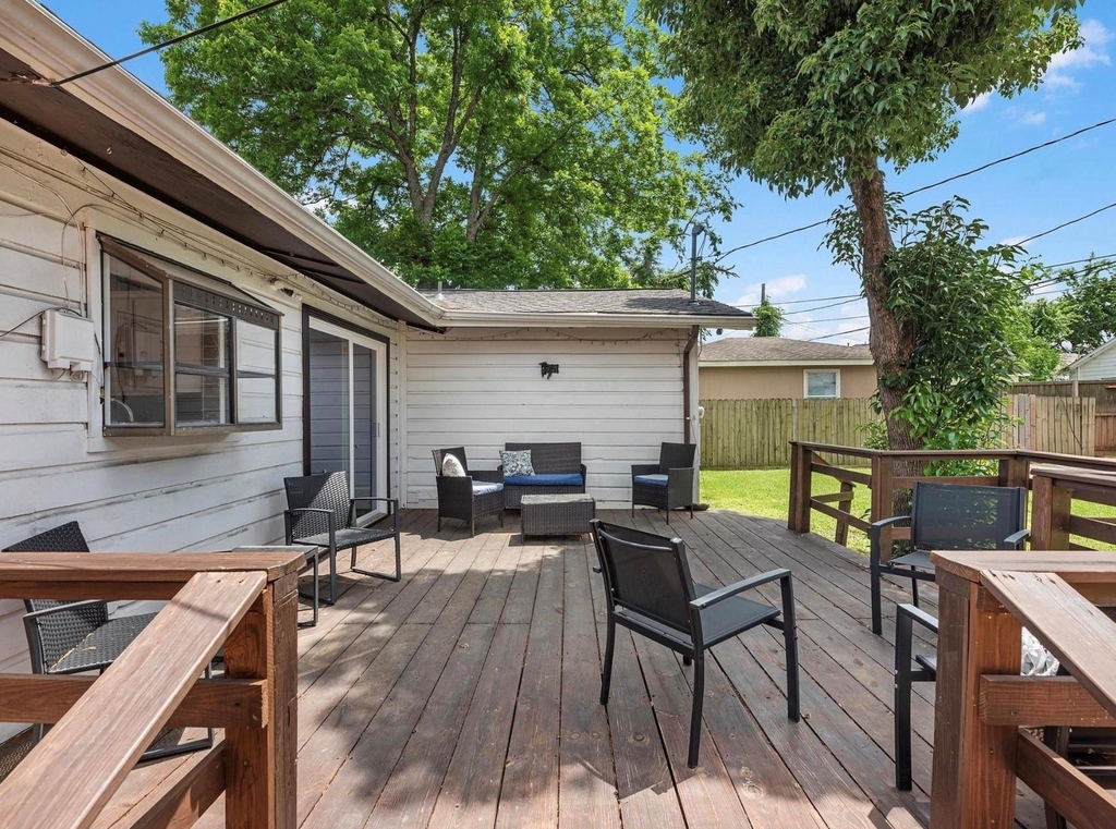 1207 Archer Street - Photo 17