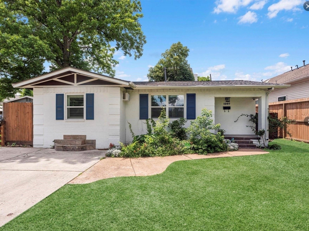 1207 Archer Street - Photo 0