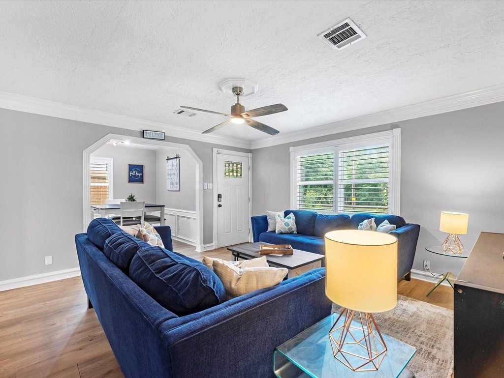 1207 Archer Street - Photo 3
