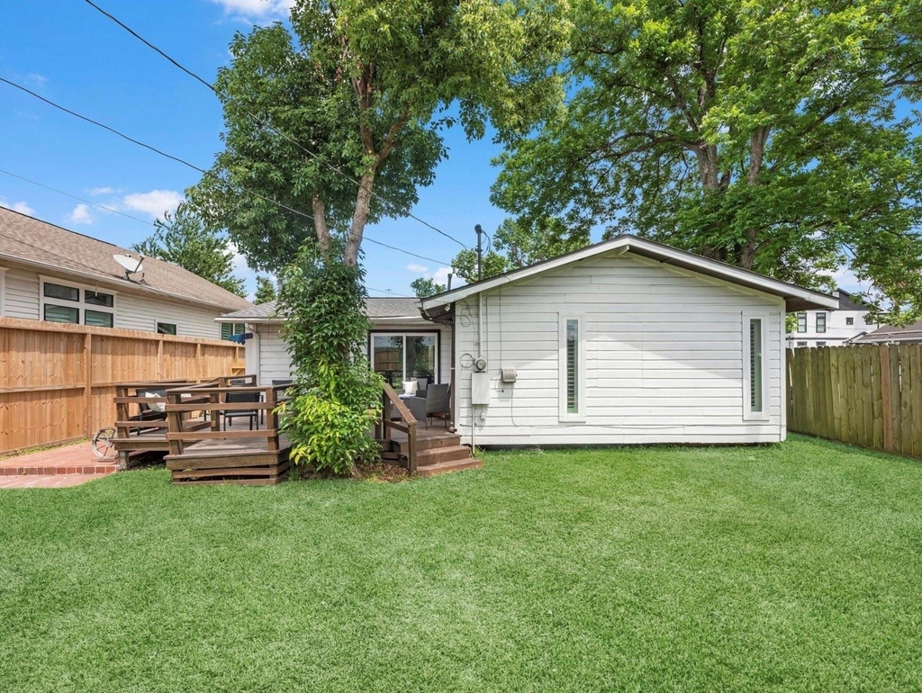 1207 Archer Street - Photo 18