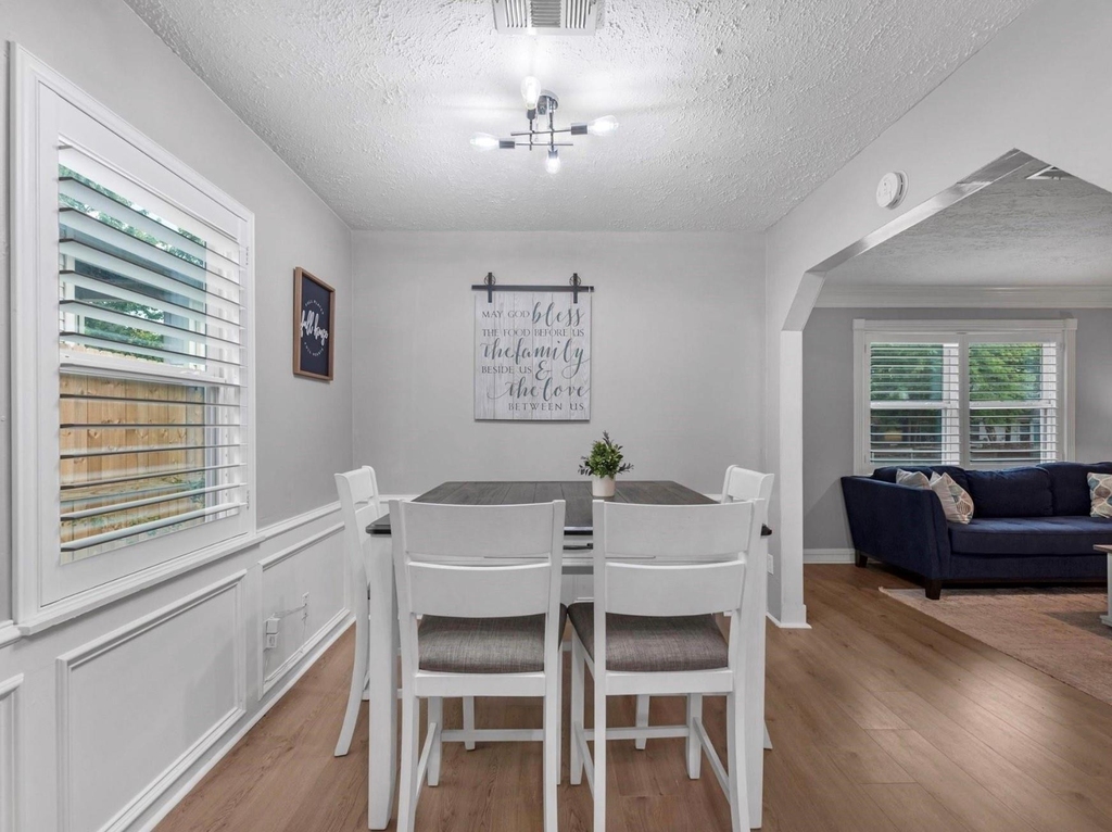 1207 Archer Street - Photo 6