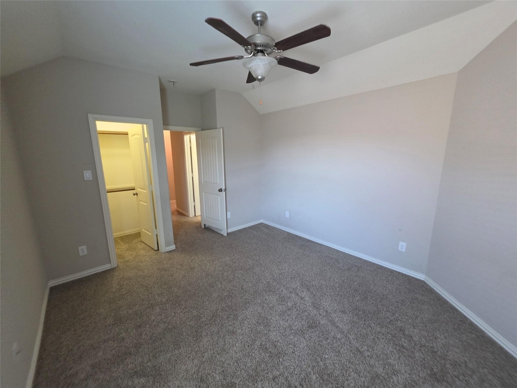 9415 Invergarry Way - Photo 30